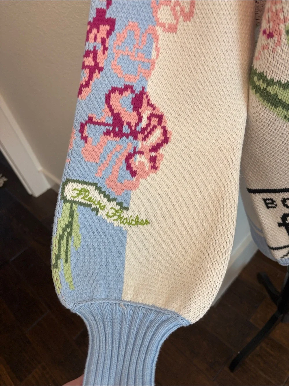 Floral Patchwork Button-Front Cardigan Sweater - Light Blue / Cream